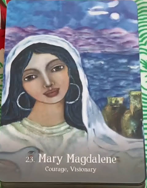 Sacred Mothers and Goddesses Oracle